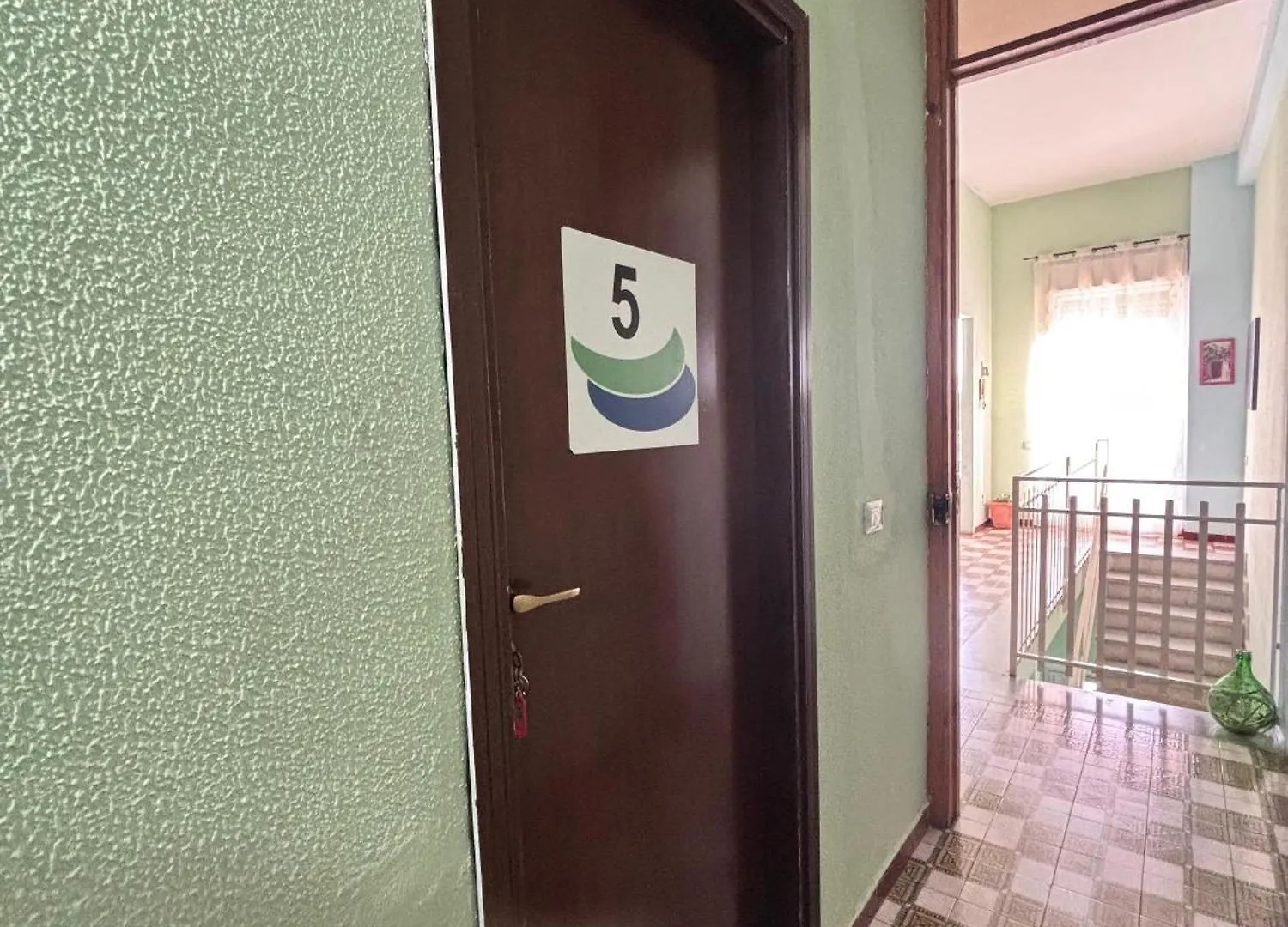 Room In Bb - Bb Minicurcu, Camere Doppie Santa Tecla Gasthof