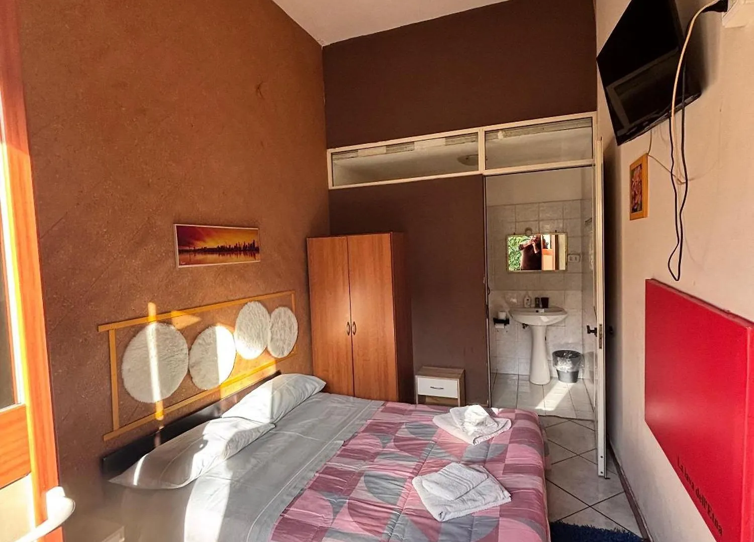 Room In Bb - Bb Minicurcu, Camere Doppie Santa Tecla