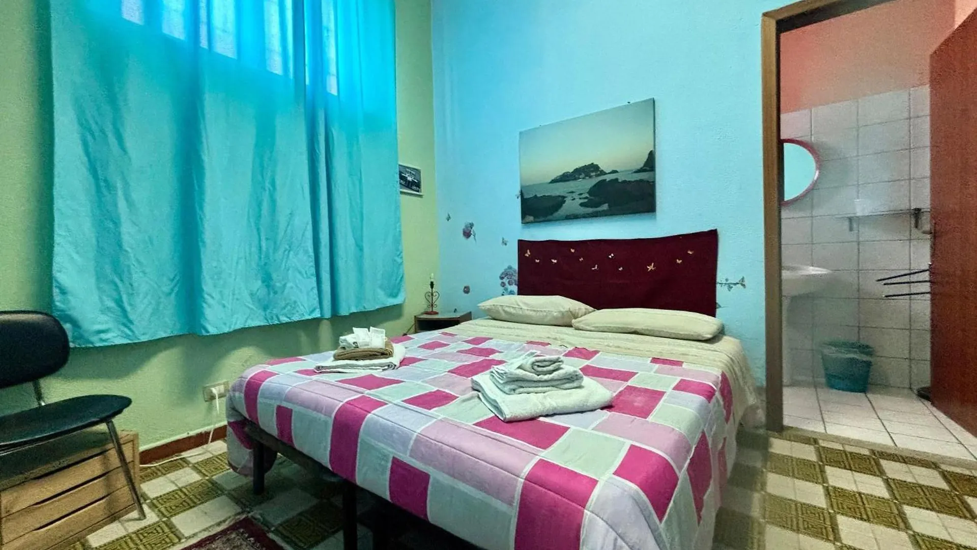 Room In Bb - Bb Minicurcu, Camere Doppie Santa Tecla Italy