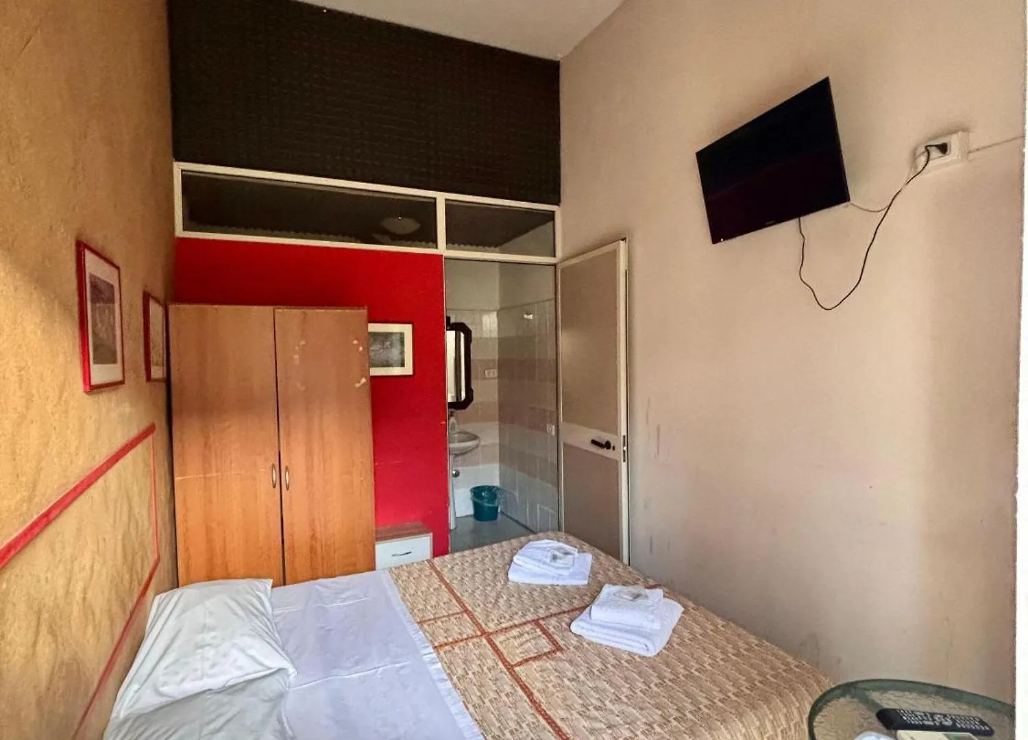 Room In Bb - Bb Minicurcu, Camere Doppie Santa Tecla 0*,
